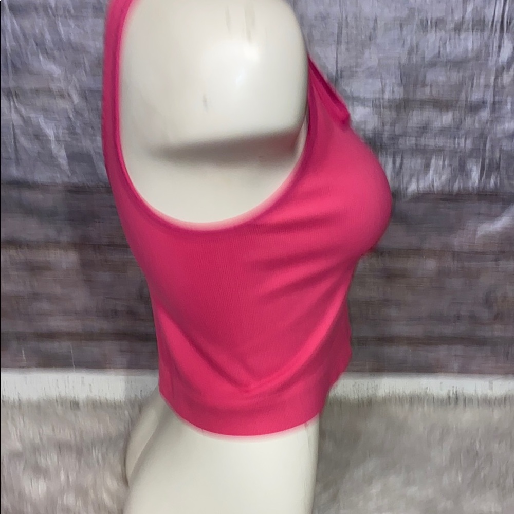Colsie Fuchsia Ribbed Cropped Tank - Picture 6 of 8
